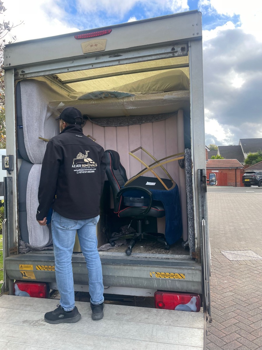 Removals and Storage: Image 7